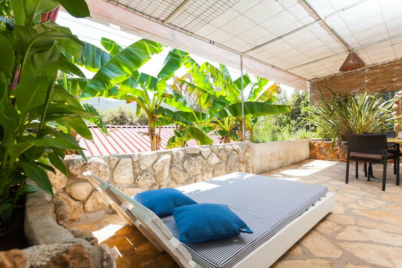 Relax Tiny Villas 40 Meters Of The Beach Zrnovo Ngoại thất bức ảnh